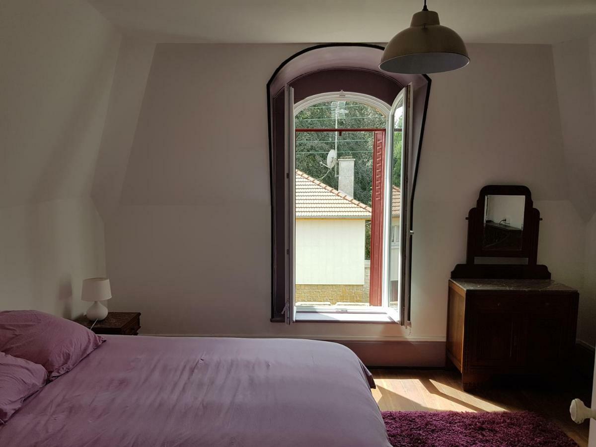 Appartement Atypique - 2 Chambres - Rue Calme Dans Centre Ville Sedan Dış mekan fotoğraf